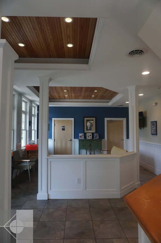Reception desk of the Woodbrook Animal Clinic.