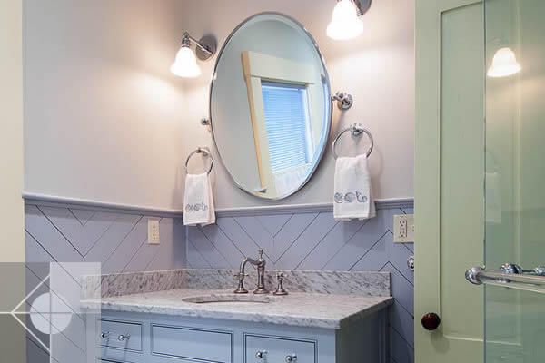 Historic renovation of an early 1800's Greek Revival bathroom by Phelps Architects.